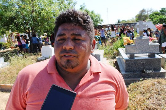 Adalto, tio da crian?a n?o aceita vers?o do hospital sobre meningite