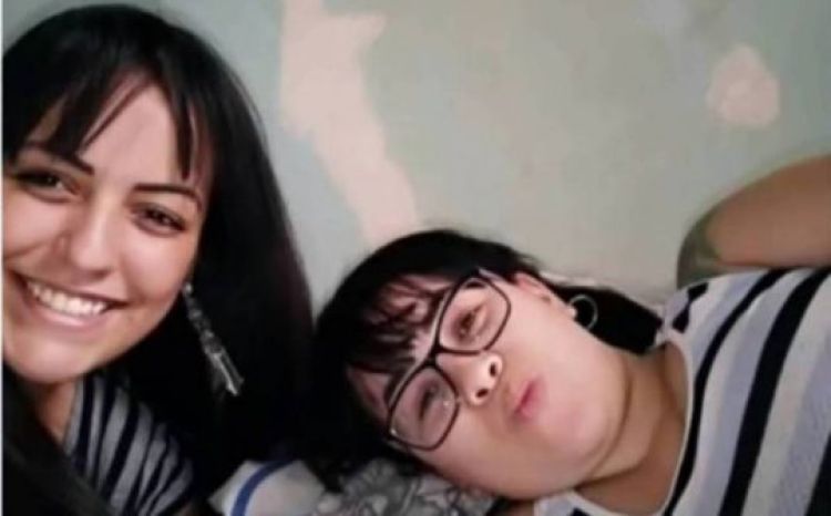 Ana Flávia e a companheira dela, Carina Ramos