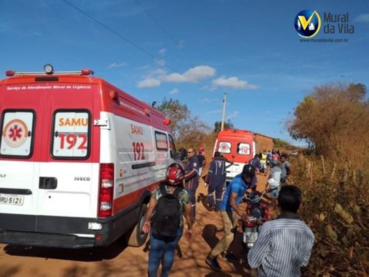 Com Informações: Mural da Vila 