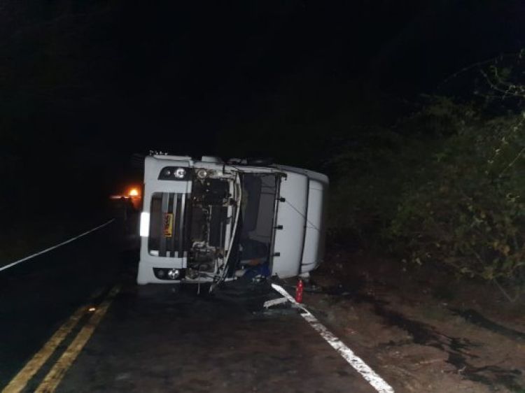 Com Informações:PRF