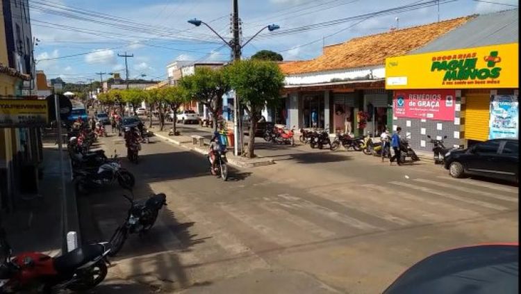 Com Informações: Clique União 