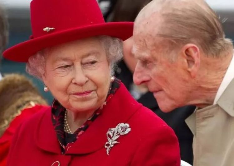 Com Informações: G1