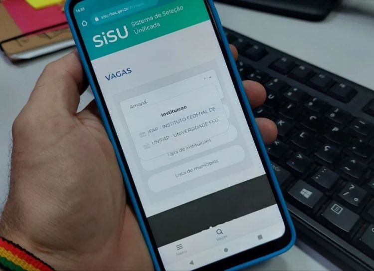Consulta de vagas na página do Sisu — Foto: John Pacheco/g1