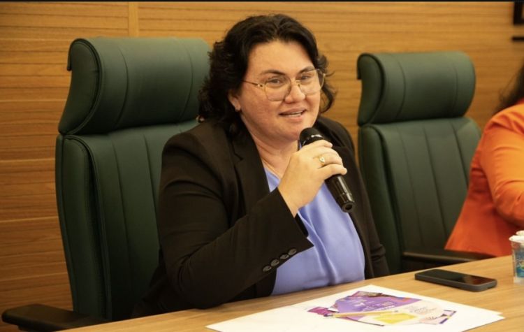 Prefeita Jôve Oliveira 