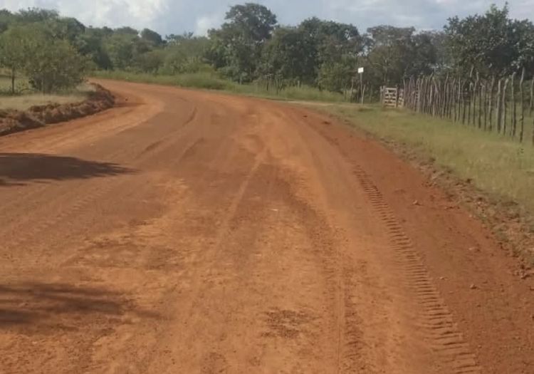 Estrada que dá acesso à comunidade Corredores - Foto: Arquivo pessoal  