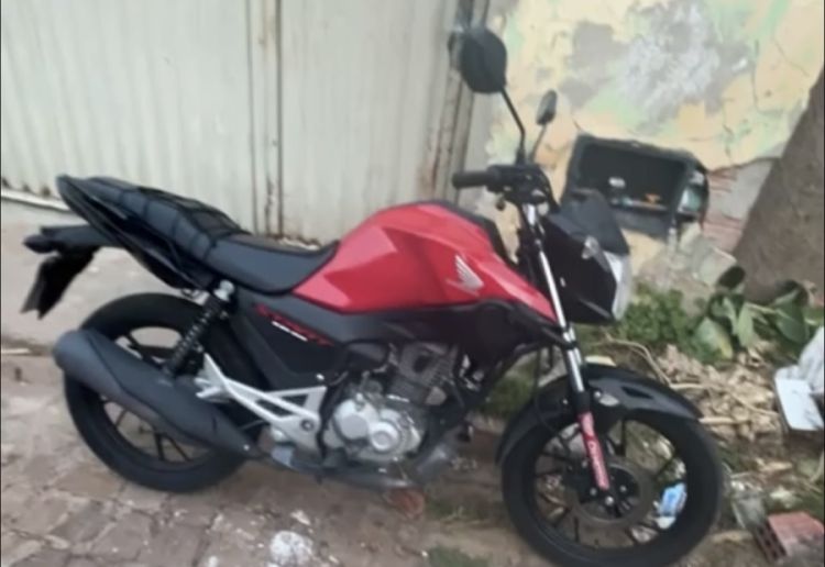 Motocicleta furtada - Foto: Arquivo Pessoal 