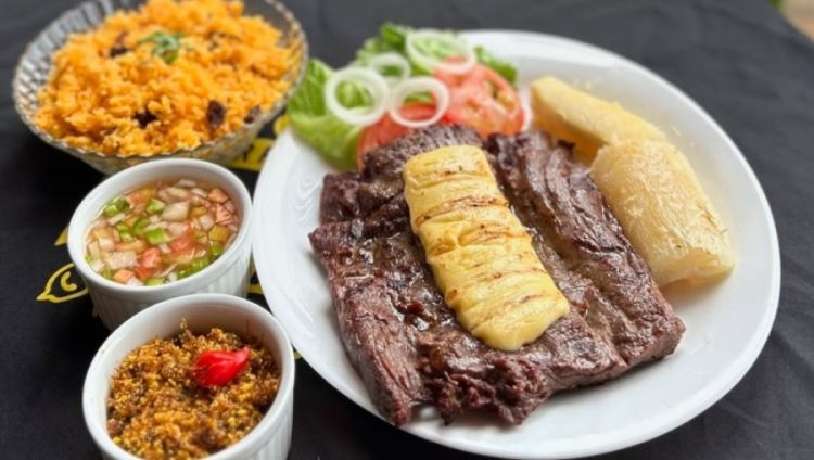 Foto ilustrativa de carne de sol de Campo Maior. Prato: filé Santo Antônio. Foto: Reprodução/churrascaria São Luis