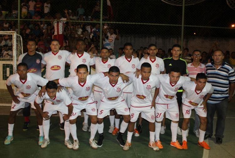 Bangu começou perdendo, chegou a virar, e cedeu o empate. Mas conseguiu a vitória nos pênaltis.