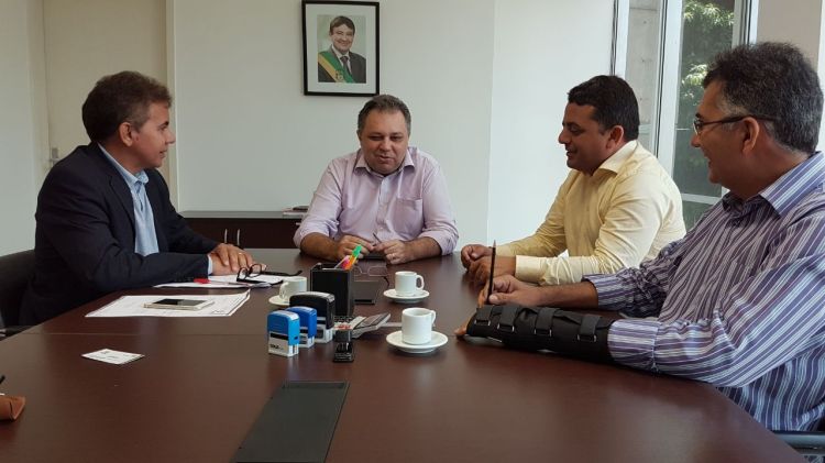 Governo confirmou também parceria para abertura da UPA ainda neste semestre