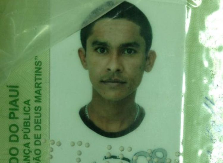 Com informações do portaldocatita