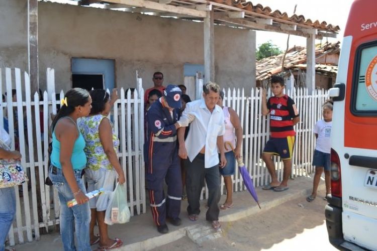 Idoso foi encontrado amarrado e sem falar