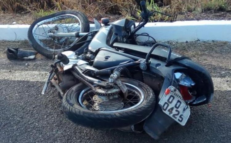 Com informações do canal121